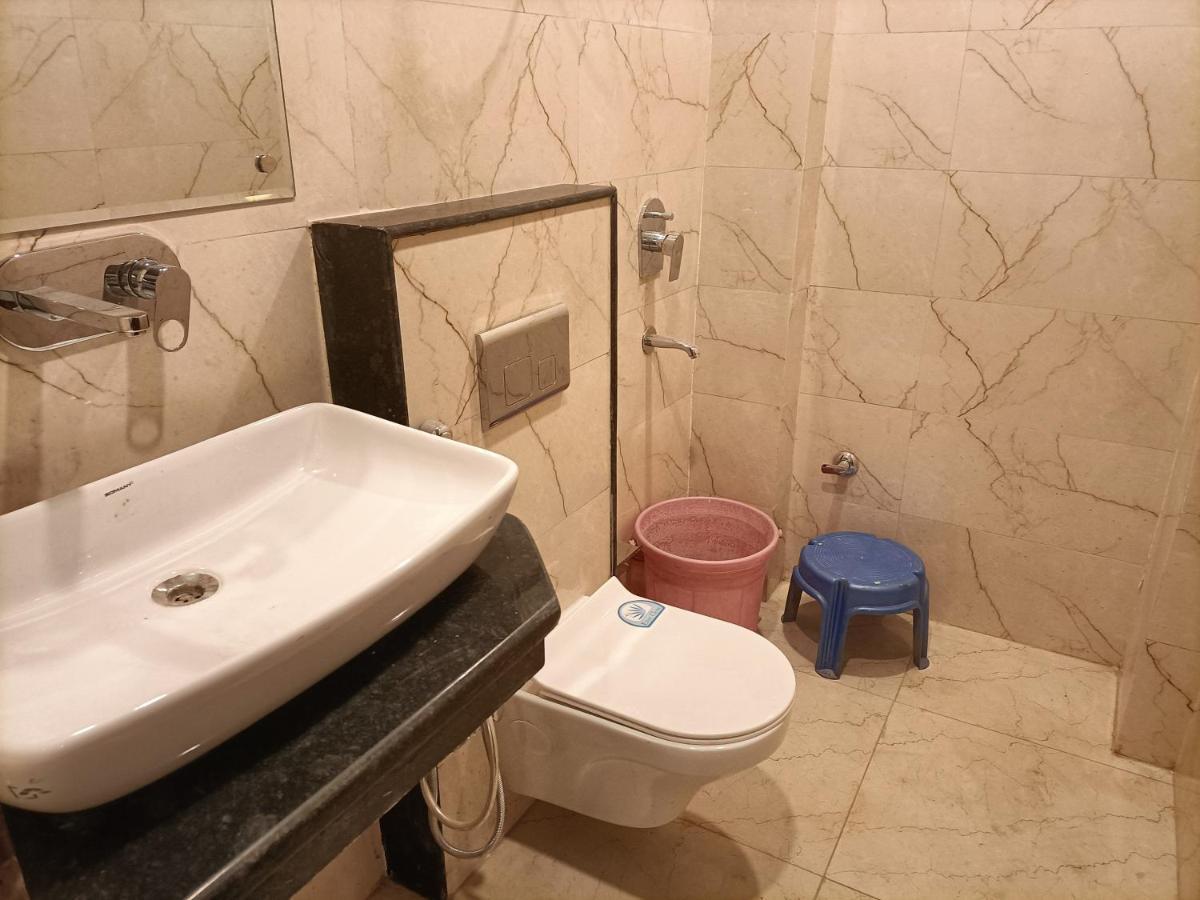 Family Hotel Tark Near Igi Airport Delhi Ню Делхи Екстериор снимка