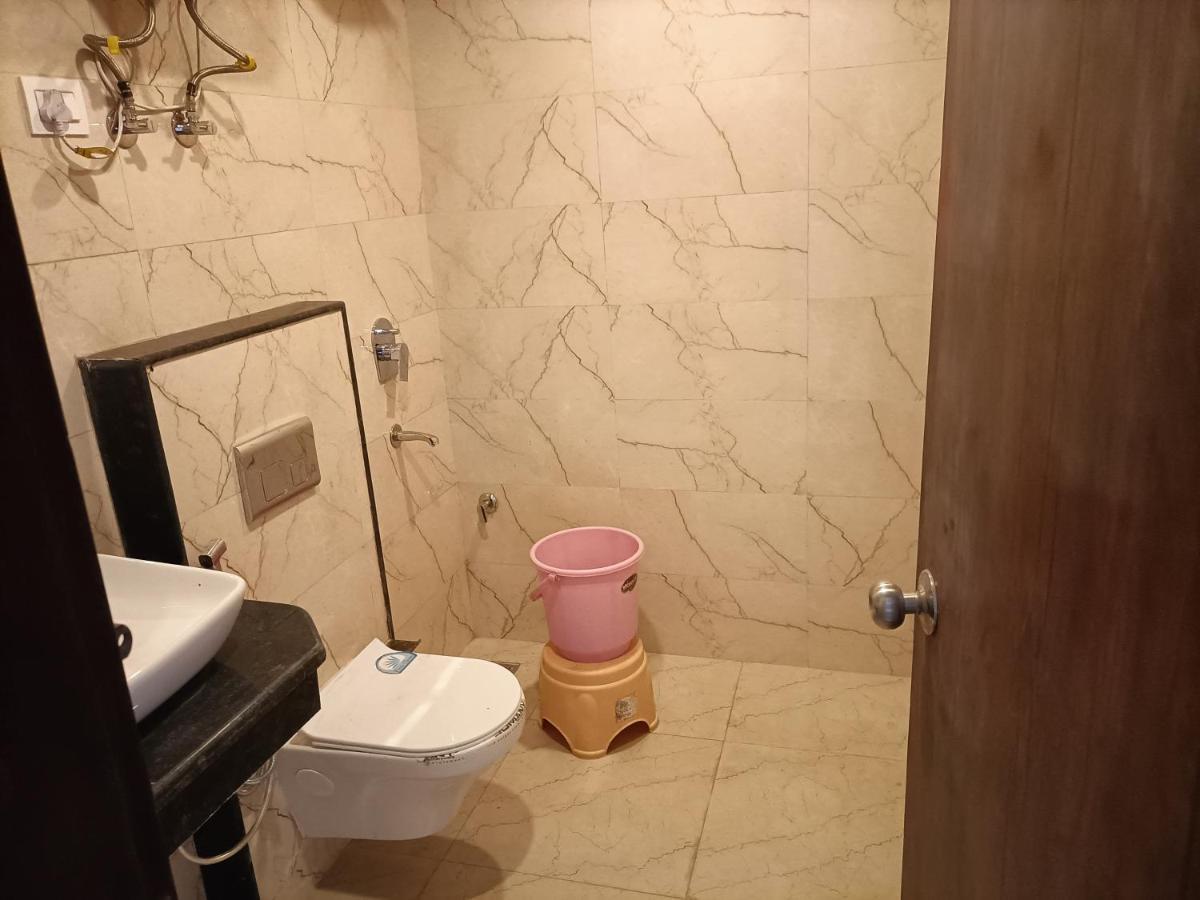 Family Hotel Tark Near Igi Airport Delhi Ню Делхи Екстериор снимка